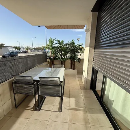 Waterfront Luxury & Heated Rooftop Pool * Olhão